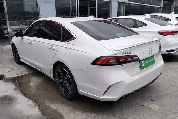 Honda Inspire 2023, 17200 км, за 19838 USD