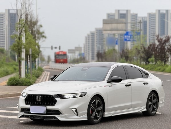 Honda Inspire 2025, 24600 км, за 18778 USD - фото 9