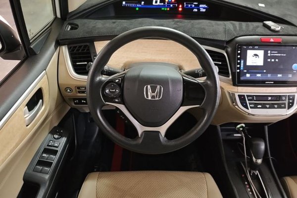 Honda Jade 2016, 100900 км, за 7814 USD - фото 13