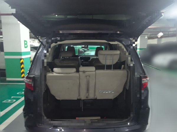 Honda Odyssey 2015, 80800 км, за 12200 USD - фото 20