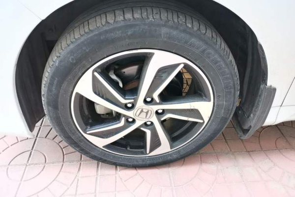 Honda Odyssey 2015, 148200 км, за 15469 USD - фото 10