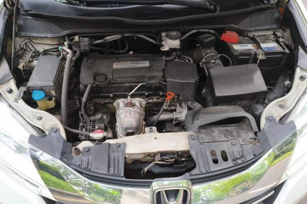 Honda Odyssey 2015, 93100 км, за 9949 USD - фото 21