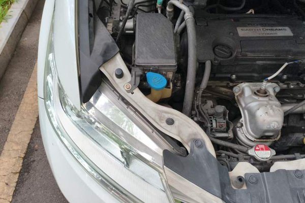 Honda Odyssey 2015, 93100 км, за 9949 USD - фото 23