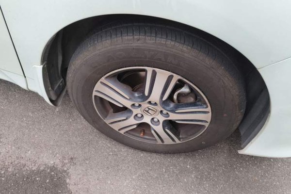 Honda Odyssey 2015, 93100 км, за 9949 USD - фото 8