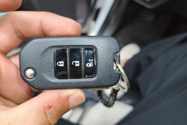 Honda Odyssey 2015, 93100 км, за 9949 USD - фото 20