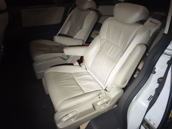 Honda Odyssey 2017, 143000 км, за 13839 USD - фото 11