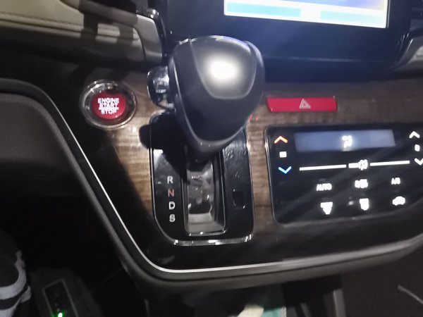 Honda Odyssey 2017, 143000 км, за 13839 USD - фото 16