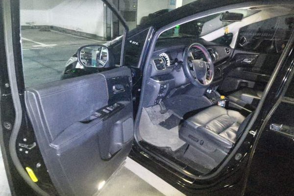 Honda Odyssey 2017, 97600 км, за 13960 USD - фото 16