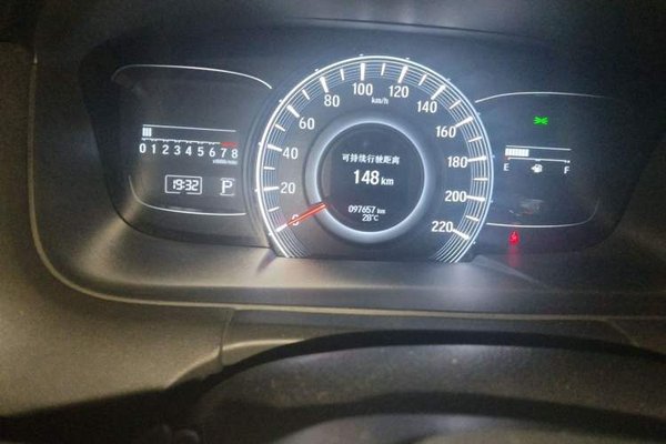 Honda Odyssey 2017, 97600 км, за 13960 USD - фото 12