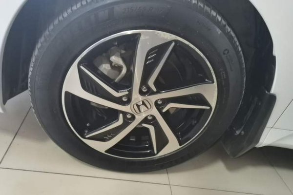 Honda Odyssey 2017, 48300 км, за 18169 USD - фото 9