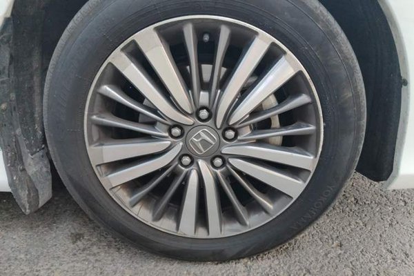 Honda Odyssey 2018, 147500 км, за 17046 USD - фото 8