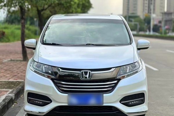 Honda Odyssey 2018, 69600 км, за 17149 USD
