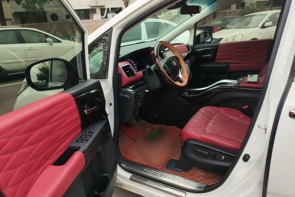 Honda Odyssey 2021, 171000 км, за 18169 USD - фото 19
