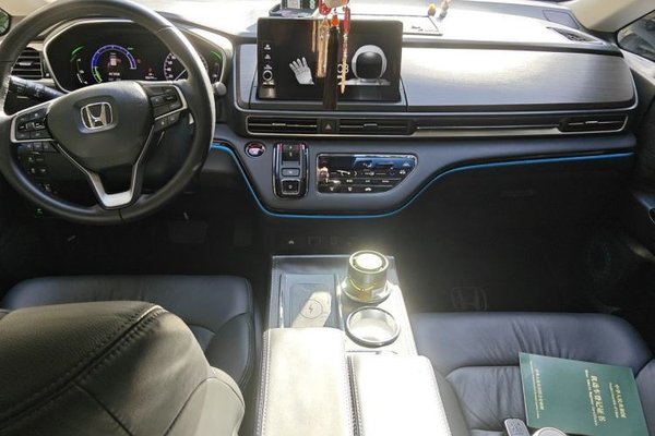 Honda Odyssey 2024, 26100 км, за 29465 USD - фото 10
