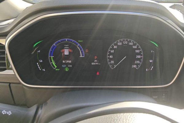 Honda Odyssey 2024, 26100 км, за 29465 USD - фото 12