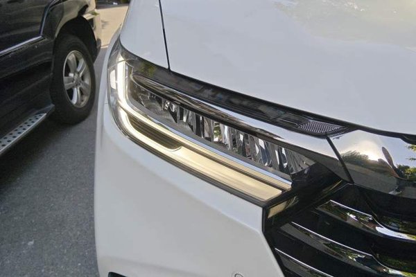 Honda Odyssey 2024, 26100 км, за 29465 USD - фото 7