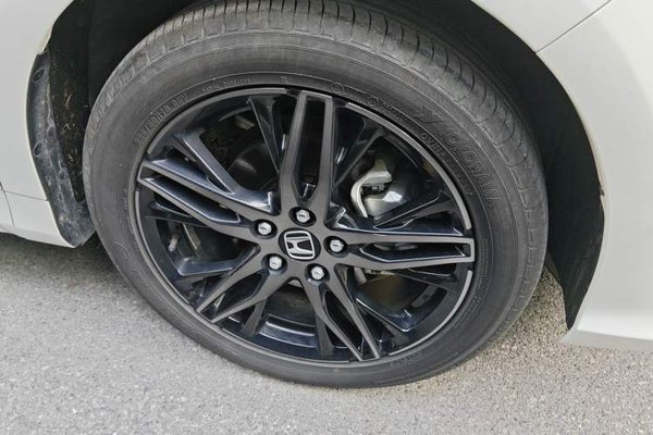 Honda Odyssey 2024, 26100 км, за 29465 USD - фото 8