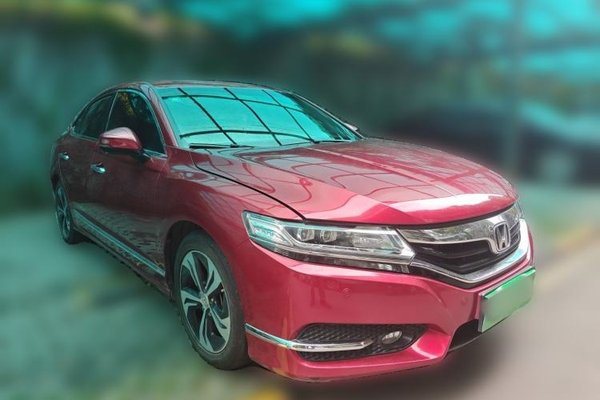 Honda Spirior 2015, 175100 км, за 8143 USD