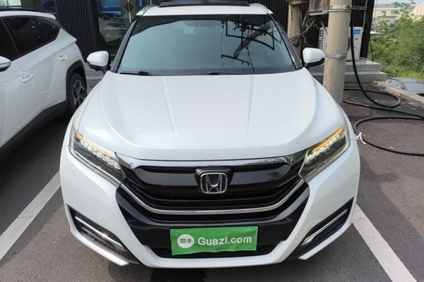 Honda UR-V 2017, 93400 км, за 15060 USD