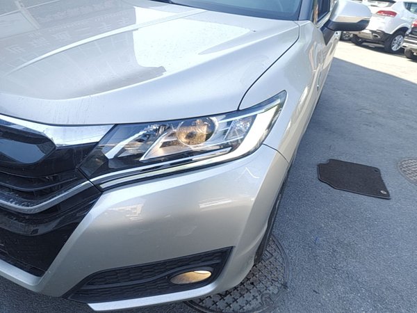 Honda UR-V 2017, 77400 км, за 12959 USD - фото 9