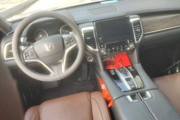 Honda UR-V 2017, 108400 км, за 11637 USD - фото 9