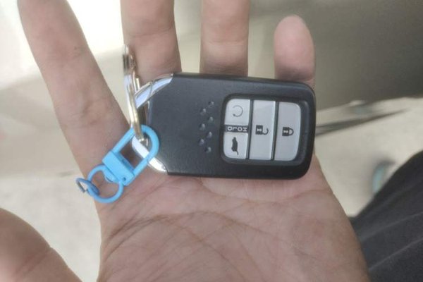 Honda UR-V 2017, 108400 км, за 11637 USD - фото 20
