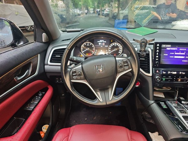 Honda UR-V 2017, 98500 км, за 13082 USD - фото 11