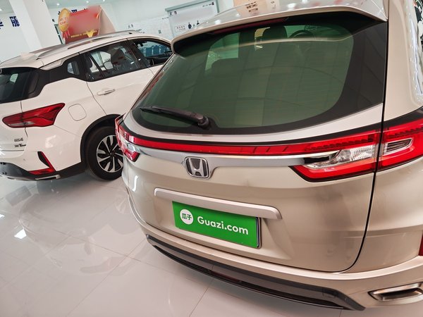 Honda UR-V 2017, 111300 км, за 15394 USD - фото 8