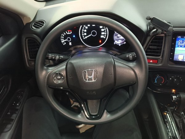 Honda Vezel 2015, 52500 км, за 8358 USD - фото 14