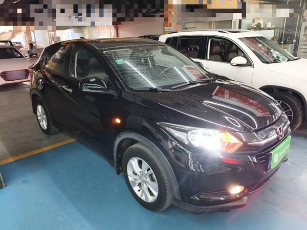 Honda Vezel 2015, 52500 км, за 8358 USD
