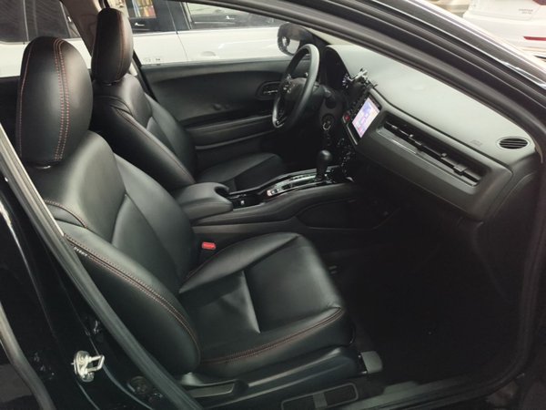 Honda Vezel 2015, 52500 км, за 8358 USD - фото 23