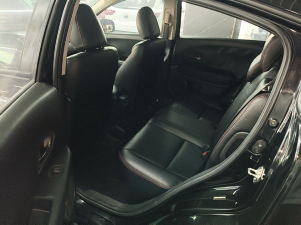 Honda Vezel 2015, 52500 км, за 8358 USD - фото 20