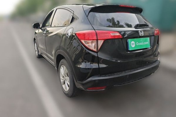 Honda Vezel 2015, 75500 км, за 5914 USD