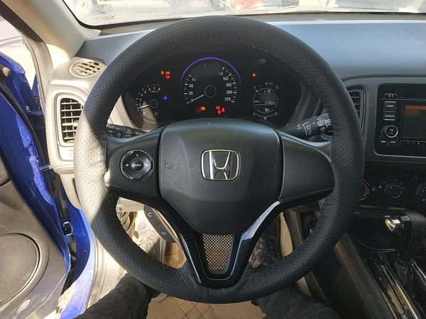 Honda Vezel 2015, 133700 км, за 6774 USD - фото 10