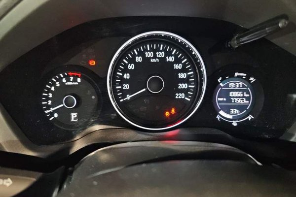 Honda Vezel 2015, 108600 км, за 7257 USD - фото 8