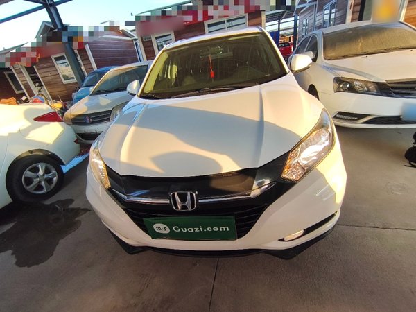 Honda Vezel 2015, 118200 км, за 6892 USD