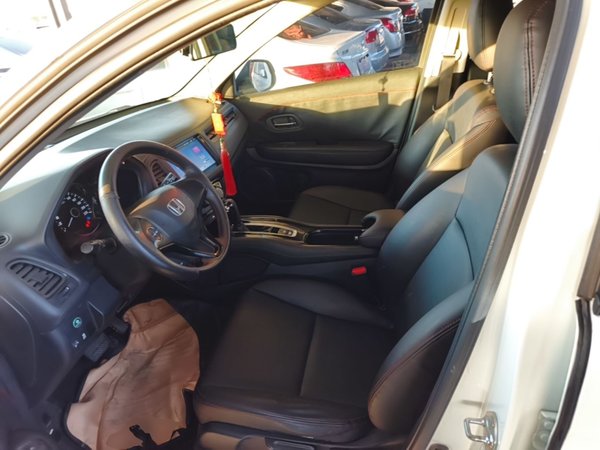Honda Vezel 2015, 118200 км, за 6892 USD - фото 18