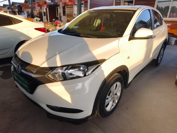 Honda Vezel · 2015 год