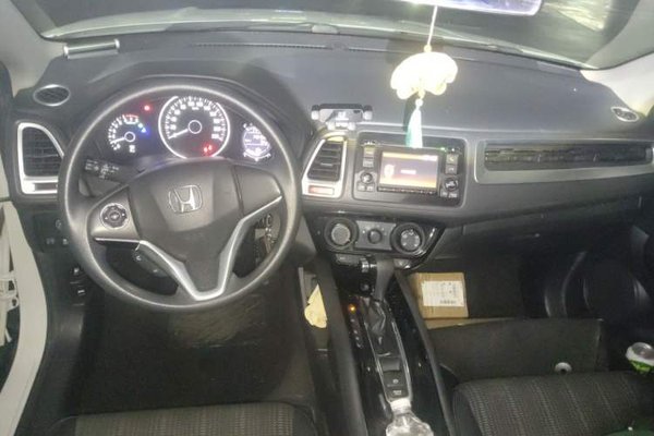 Honda Vezel 2015, 149500 км, за 5728 USD - фото 14