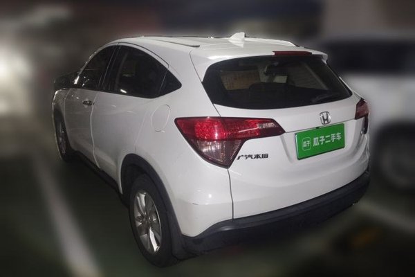 Honda Vezel 2015, 149500 км, за 5728 USD