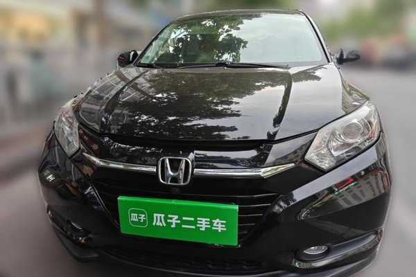 Honda Vezel 2016, 86500 км, за 7104 USD