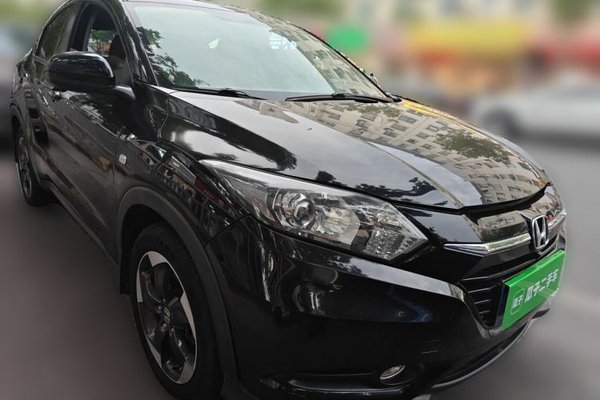 Honda Vezel 2016, 86500 км, за 7104 USD