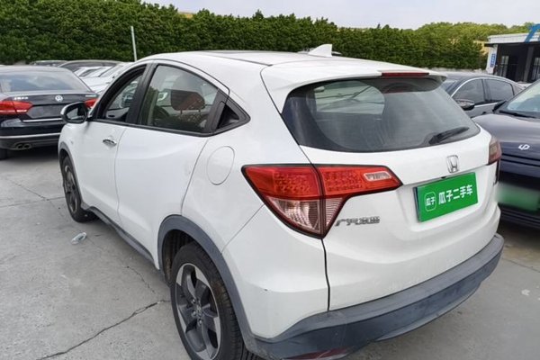 Honda Vezel 2016, 119500 км, за 9999999 USD