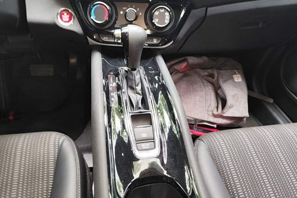 Honda Vezel 2016, 93800 км, за 8242 USD - фото 16