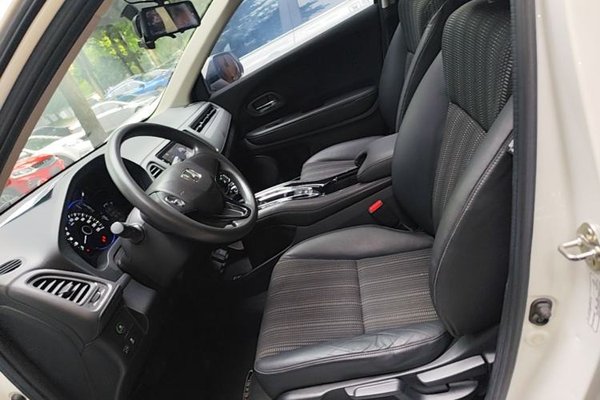 Honda Vezel 2016, 93800 км, за 8242 USD - фото 17