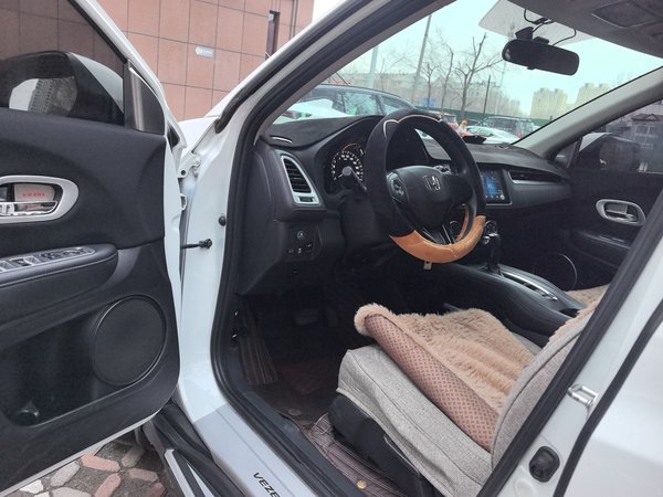 Honda Vezel 2017, 104600 км, за 7759 USD - фото 15