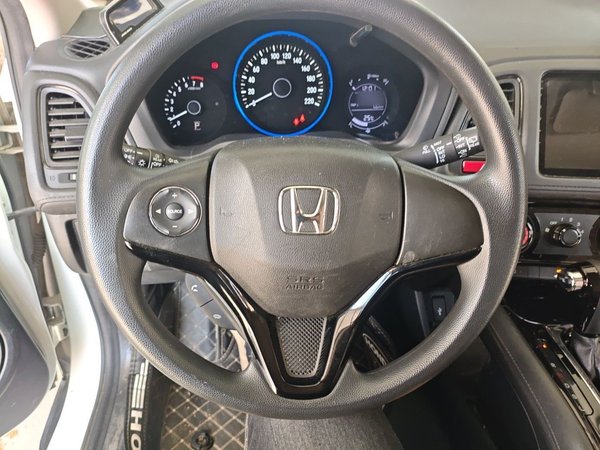 Honda Vezel 2017, 65200 км, за 8980 USD - фото 9