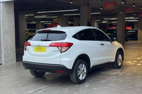 Honda Vezel 2017, 89100 км, за 9582 USD