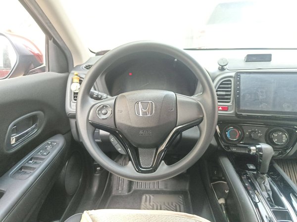 Honda Vezel 2017 1.8L CVT Front-Wheel Drive Pioneer Edition, 2017 года