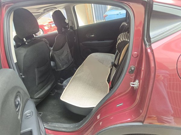 Honda Vezel 2017, 49800 км, за 7534 USD - фото 13